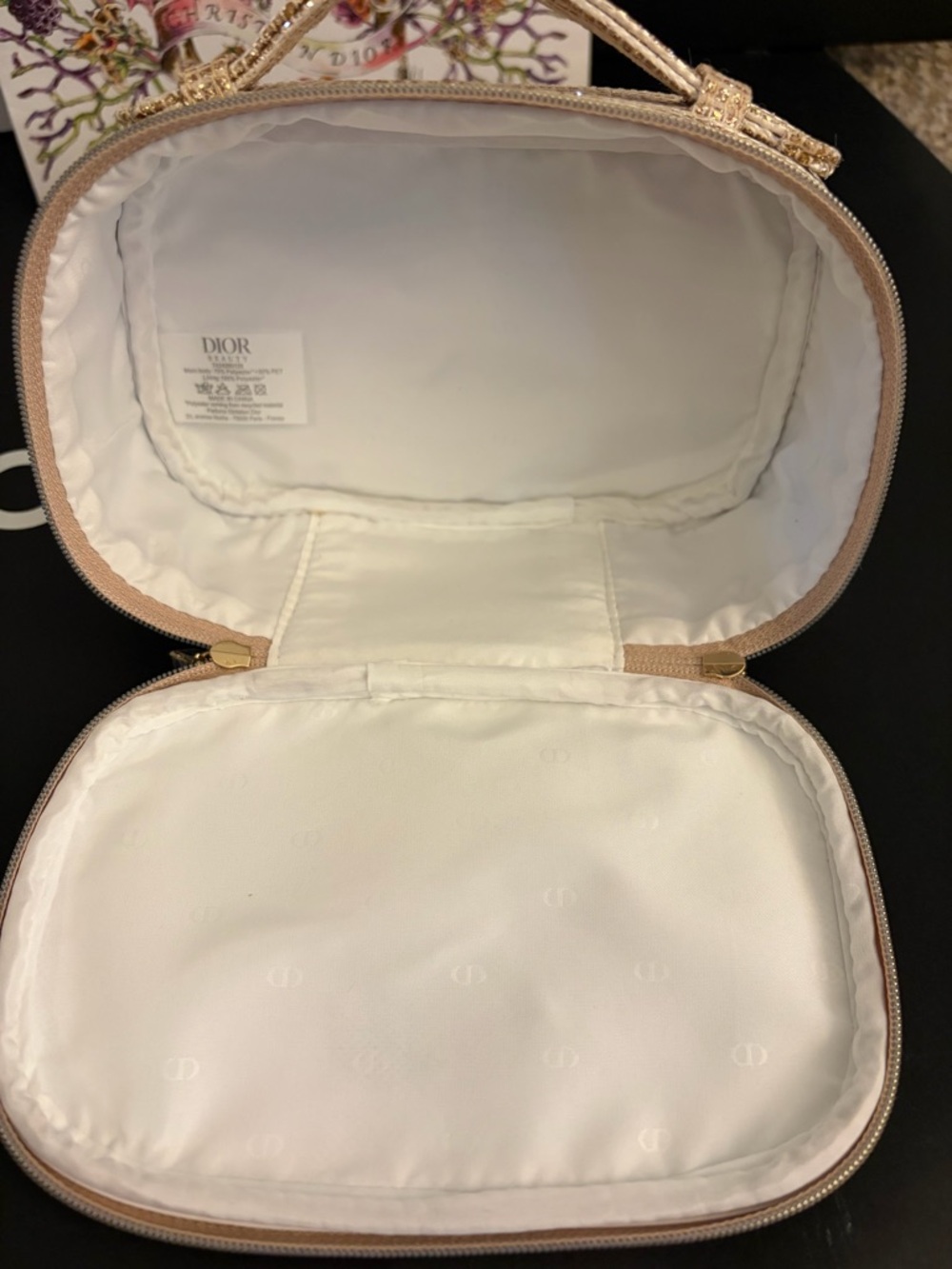 Dior Gold Crystal Mesh Mini Vanity Case - Picture 4 of 4
